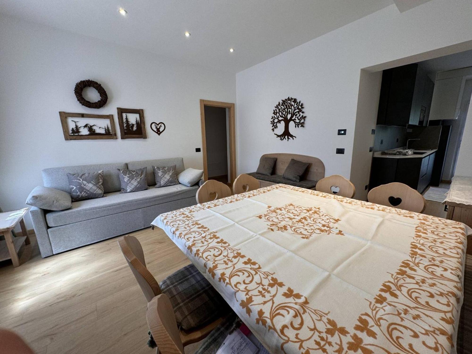 Appartamento Continental - 8 Posti Letto San Vito di Cadore Exterior foto