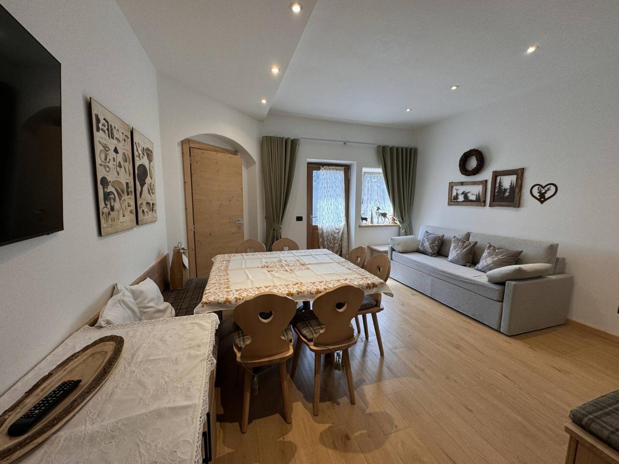 Appartamento Continental - 8 Posti Letto San Vito di Cadore Exterior foto